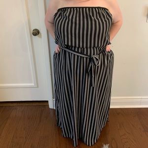 Striped strapless sundress- black and white